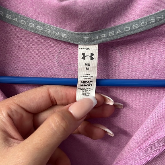 Under Armour Quarter Zip - Picture 2 of 3